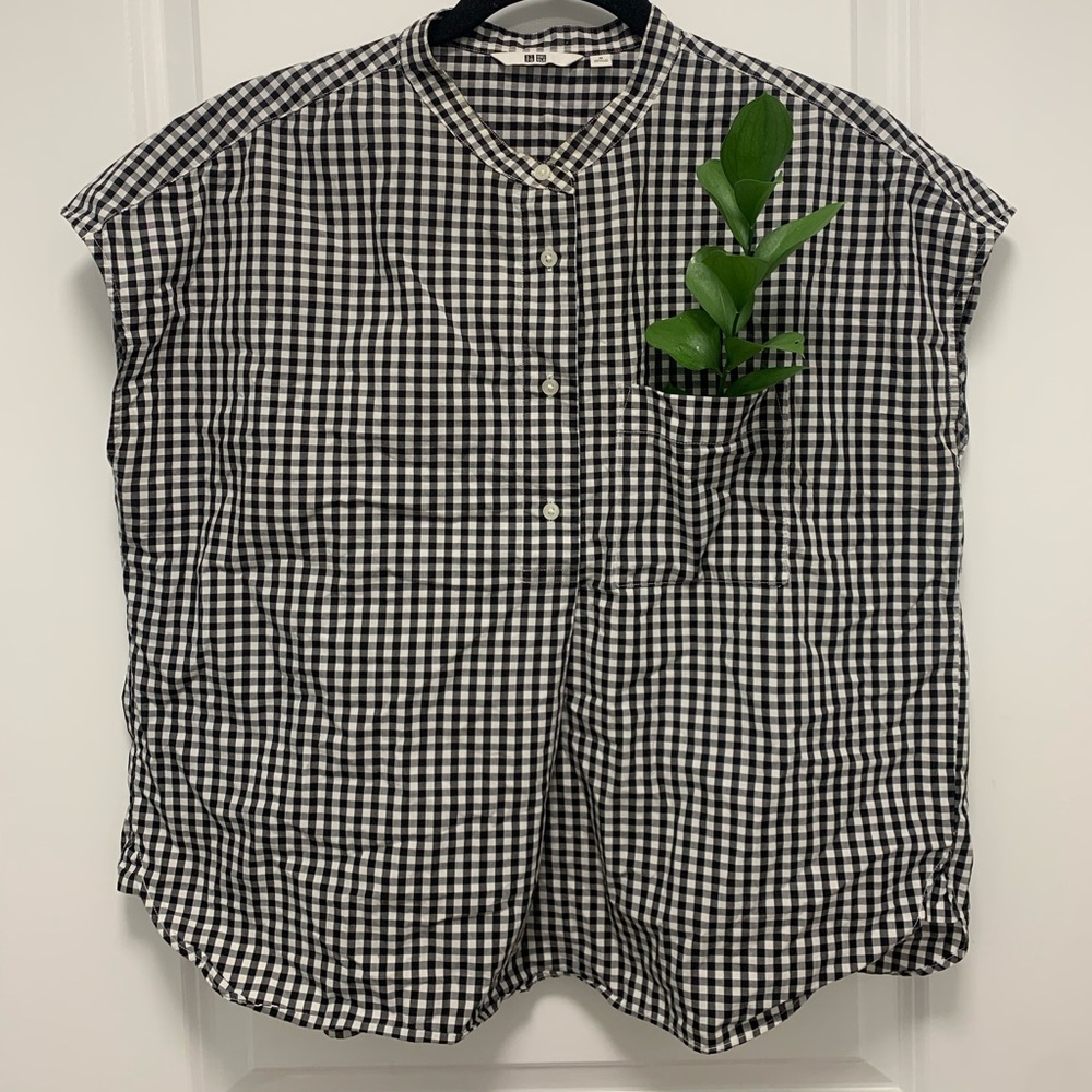 Uniqlo Breezy Plaid Top